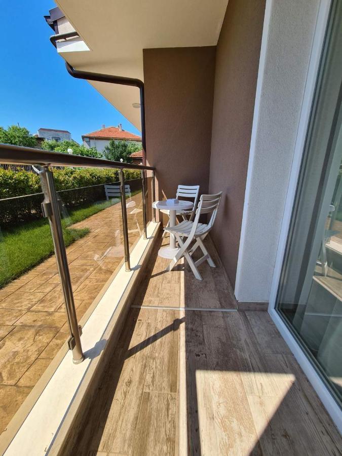 Villa Yanevi رافدا المظهر الخارجي الصورة
